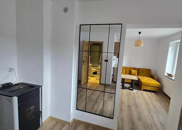 Z Kominkiem W Starej Kamiennicy * Przygorze